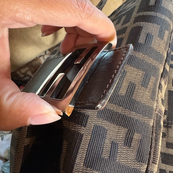 Fendi Mama Baguette - Picture 12 of 14